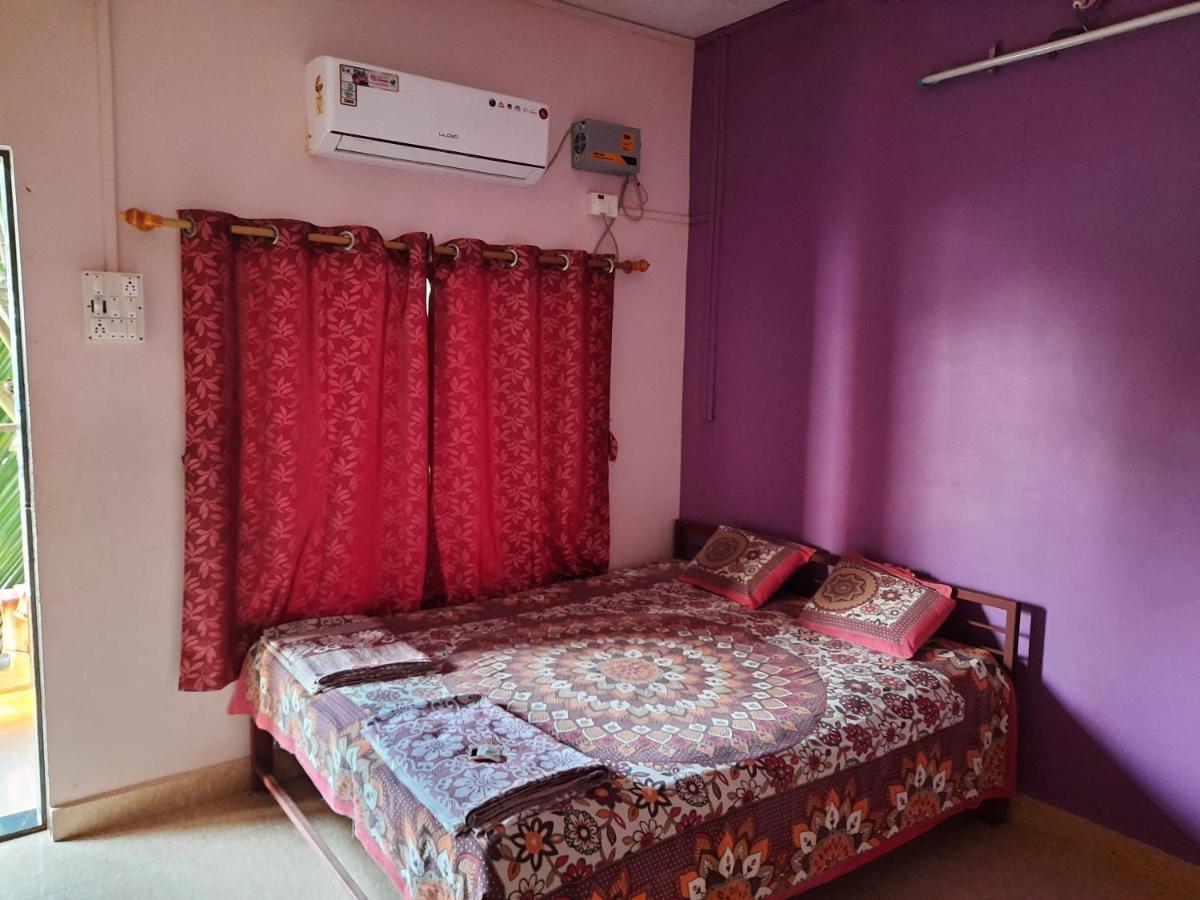 Omkar Beach Resort Mālvan Buitenkant foto