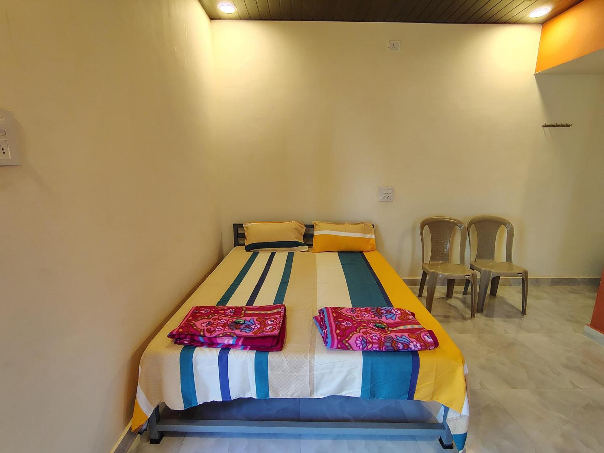 Omkar Beach Resort Mālvan Buitenkant foto